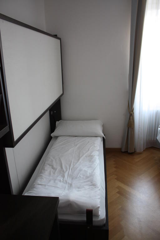 Garni Villa Waiz Roncegno 部屋 写真